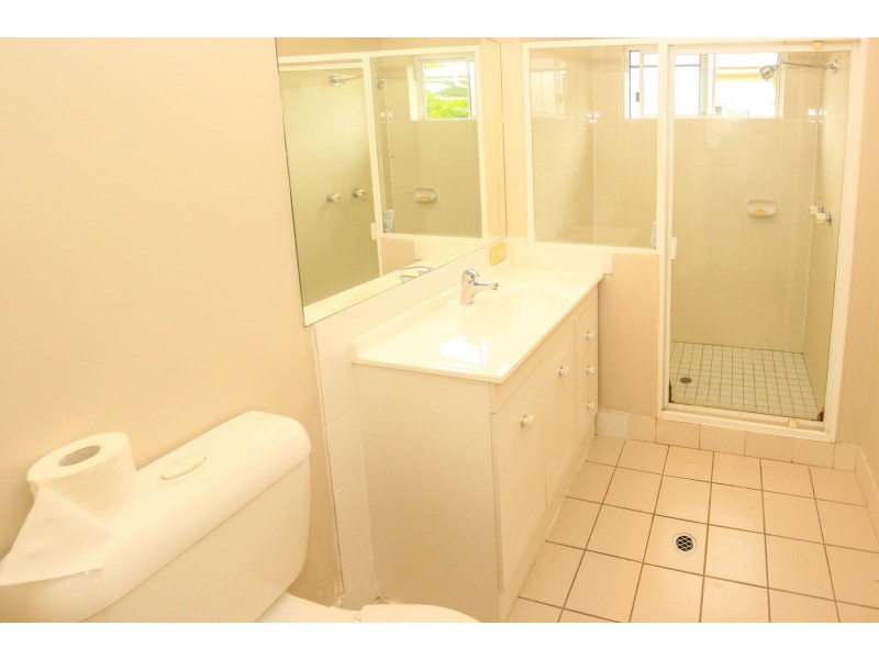 16/24-26 Springfield Crescent, Manoora QLD 4870