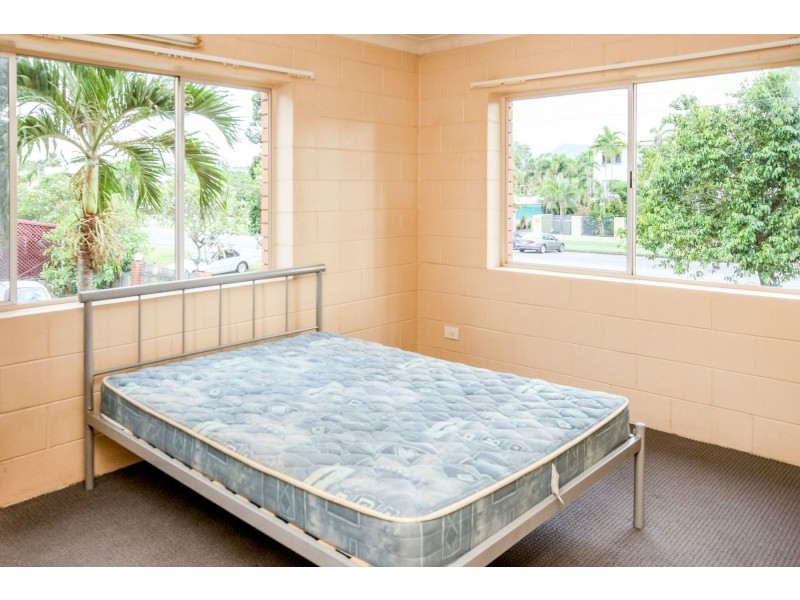 8/267 Sheridan Street, Cairns North QLD 4870