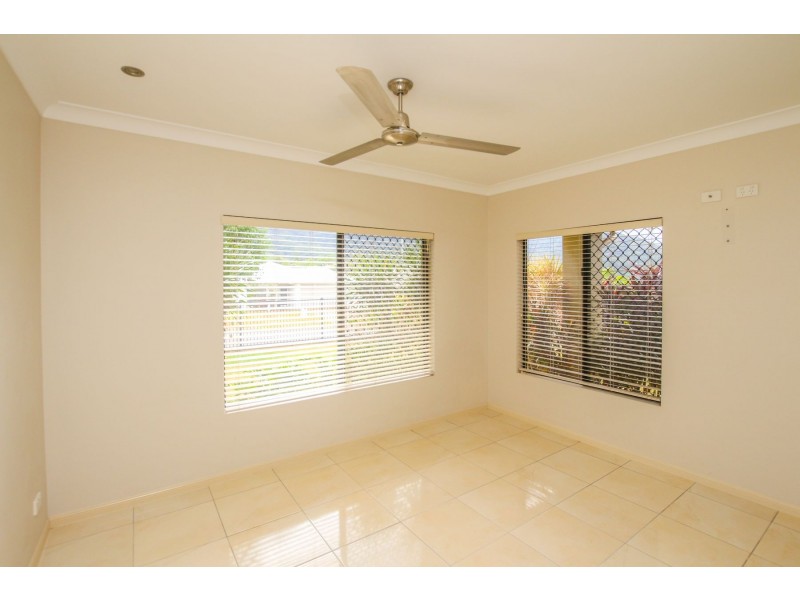 104 Fitzmaurice Drive, Bentley Park QLD 4869