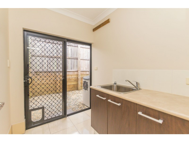 104 Fitzmaurice Drive, Bentley Park QLD 4869