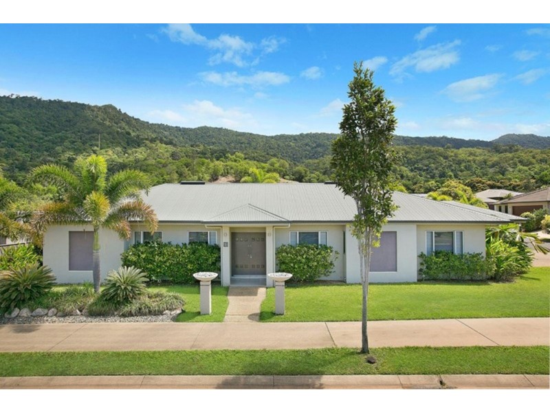 1 Rossmann Road, Smithfield QLD 4878
