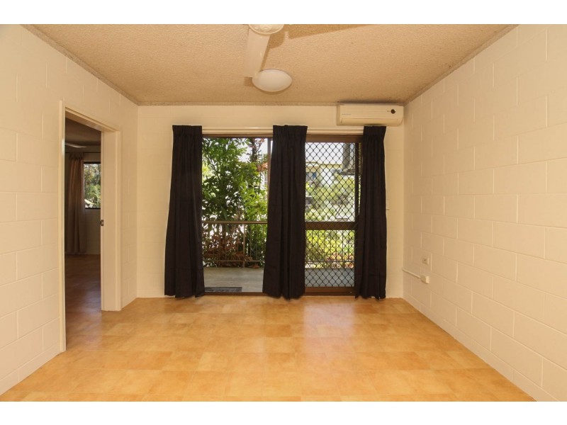 13/215 McLeod Street, Cairns North QLD 4870