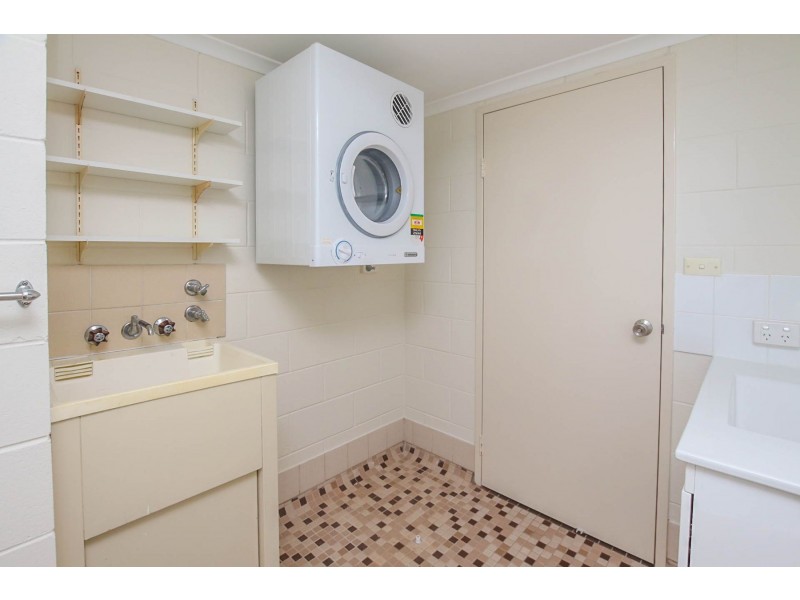 13/215 McLeod Street, Cairns North QLD 4870