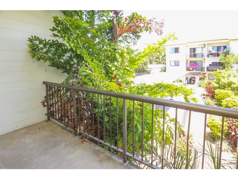 13/215 McLeod Street, Cairns North QLD 4870