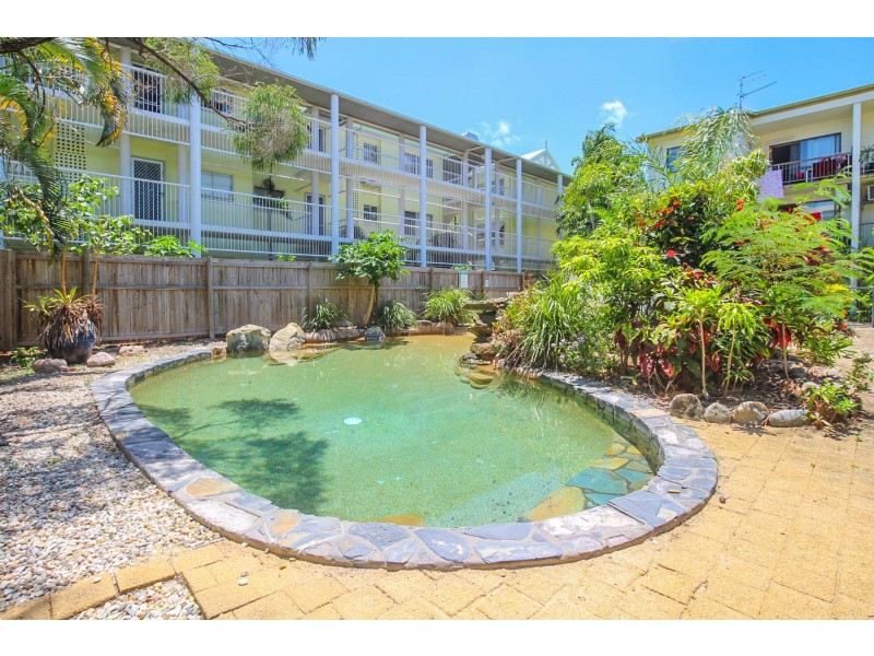 13/215 McLeod Street, Cairns North QLD 4870