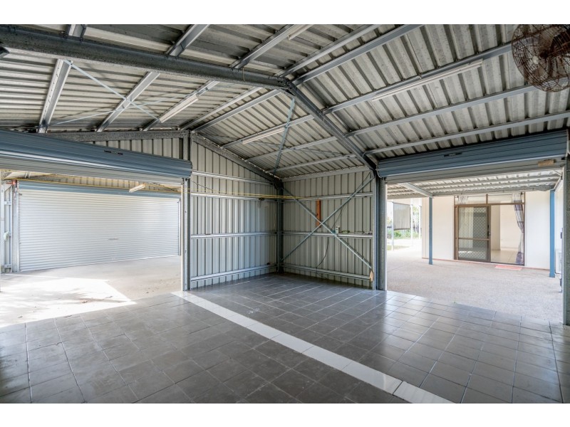 15 Veivers Close, Westcourt QLD 4870