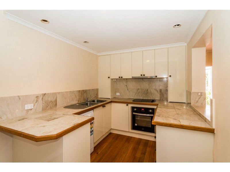 3/76 Cedar Road, Palm Cove QLD 4879