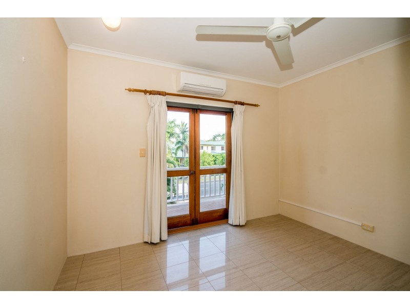 3/76 Cedar Road, Palm Cove QLD 4879