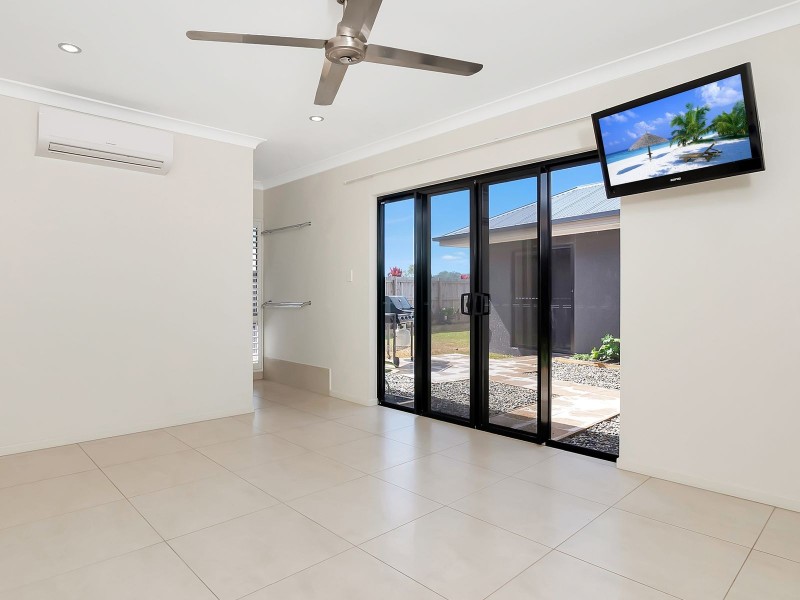 4 Barra Close, Kanimbla QLD 4870