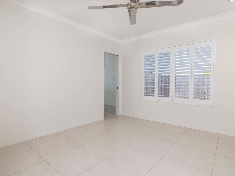 4 Barra Close, Kanimbla QLD 4870