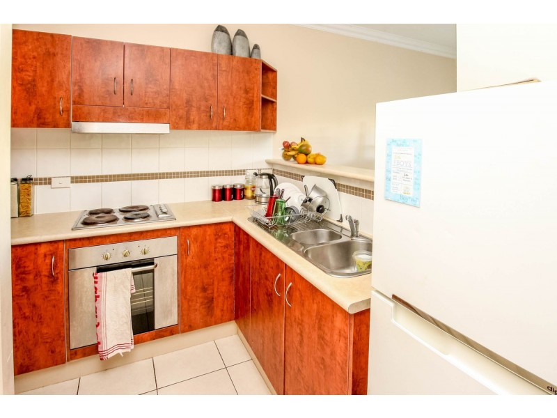 202/4 Grantala Street, Manoora QLD 4870