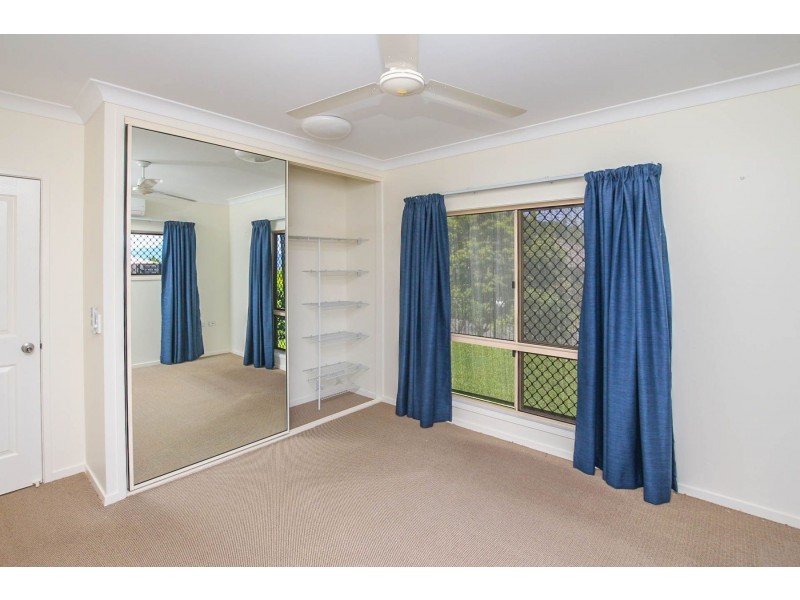 15 Capricorn Street, Bentley Park QLD 4869