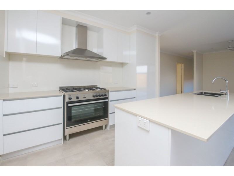18 Shipmate Drive, Trinity Beach QLD 4879