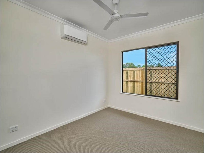 18 Shipmate Drive, Trinity Beach QLD 4879