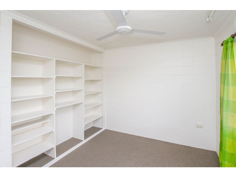 11 Lesley Street, Smithfield QLD 4878