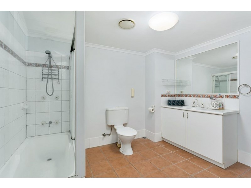 3/8 Clare Street, Parramatta Park QLD 4870