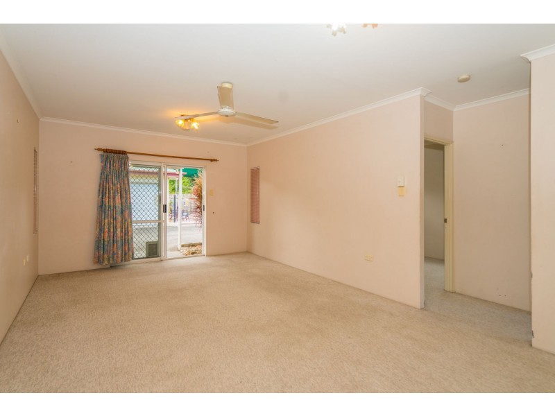 1/7 Grantala Street, Manoora QLD 4870
