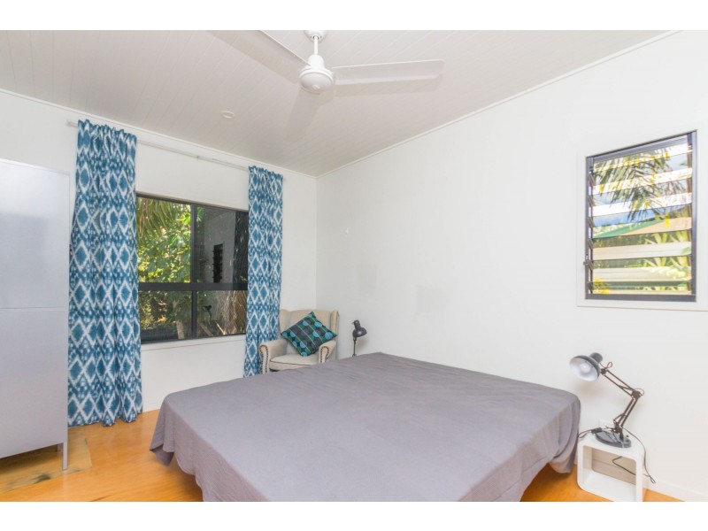 5A Law Street, Cairns North QLD 4870