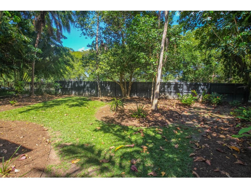 5A Law Street, Cairns North QLD 4870