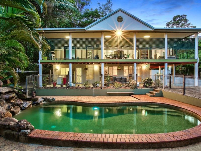 7 Christie Drive, Brinsmead QLD 4870