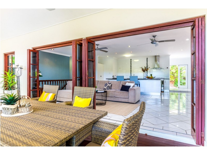 7 Christie Drive, Brinsmead QLD 4870