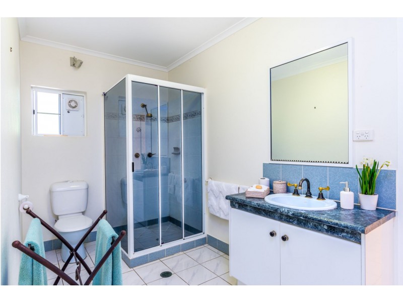 7 Christie Drive, Brinsmead QLD 4870