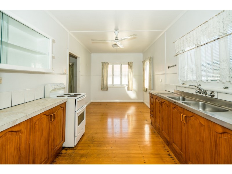 213 Buchan Street, Bungalow QLD 4870