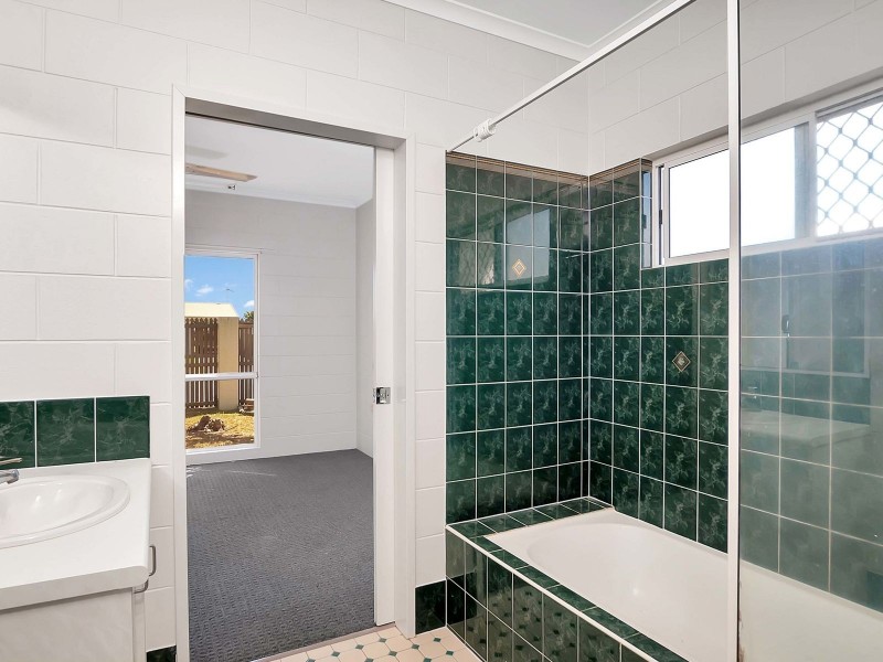 12 Murphy Street, Gordonvale QLD 4865