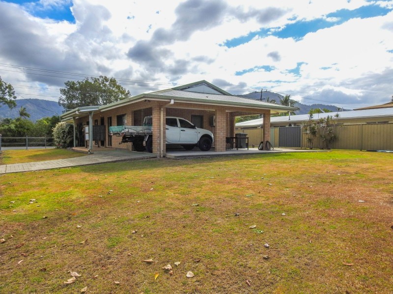 98 Dillon Street, Westcourt QLD 4870