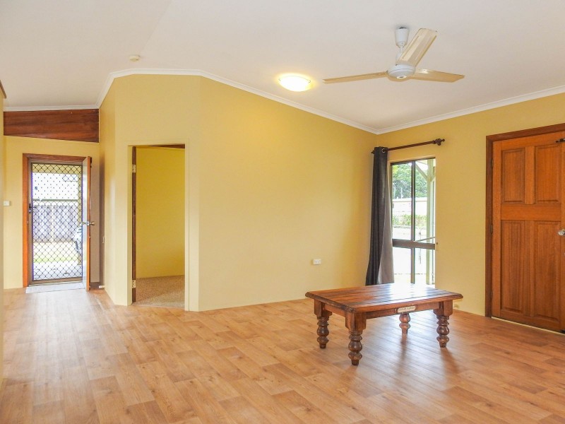 98 Dillon Street, Westcourt QLD 4870