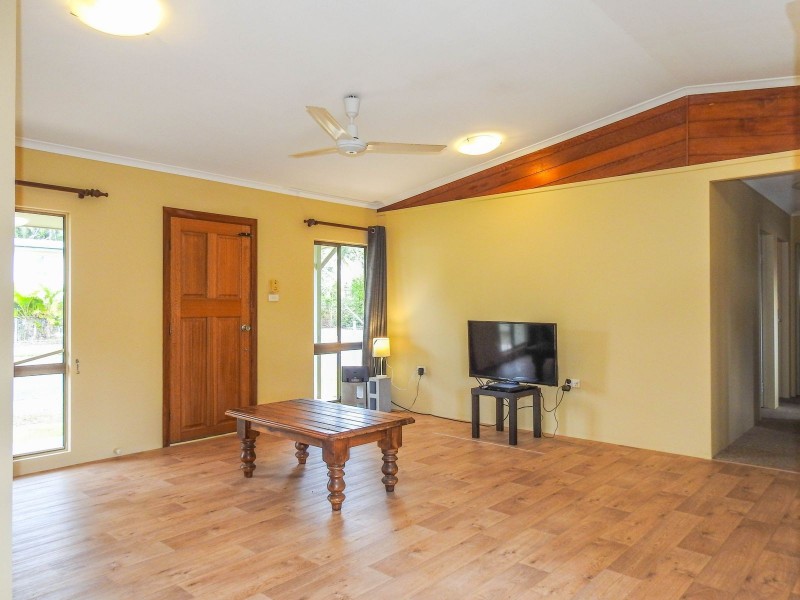 98 Dillon Street, Westcourt QLD 4870