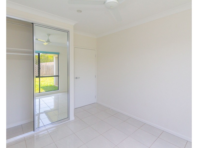 8 Byerstown Link, Trinity Park QLD 4879