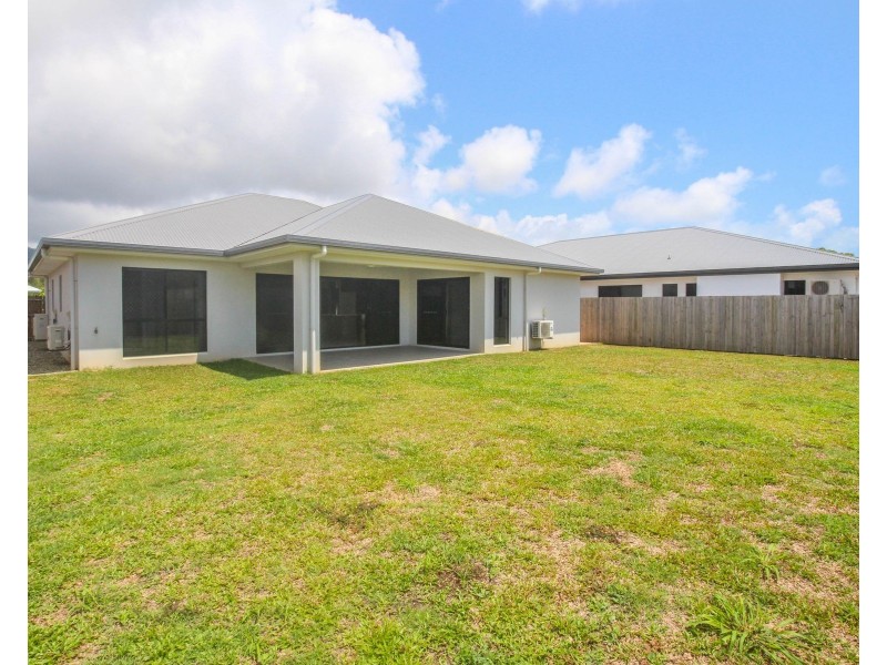 8 Byerstown Link, Trinity Park QLD 4879