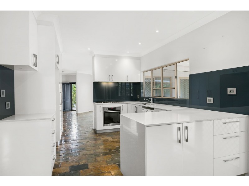 38 Ebony Street, Redlynch QLD 4870