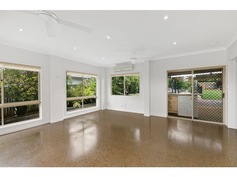 38 Ebony Street, Redlynch QLD 4870