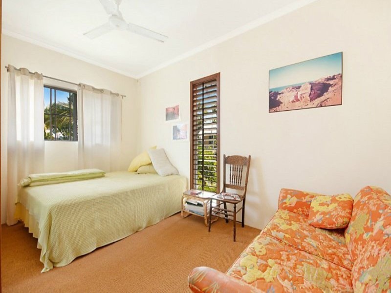4/23 Hibiscus Lane, Holloways Beach QLD 4878