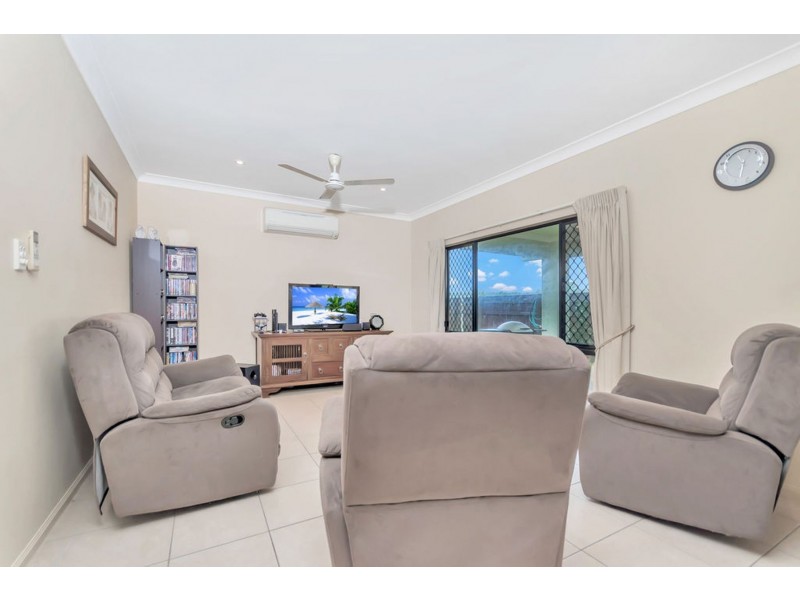 18 Goldberg Close, White Rock QLD 4868