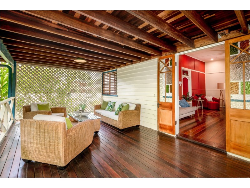 11 Hardwick Street, Stratford QLD 4870