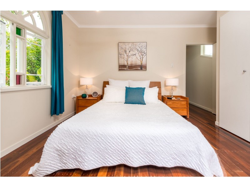 11 Hardwick Street, Stratford QLD 4870