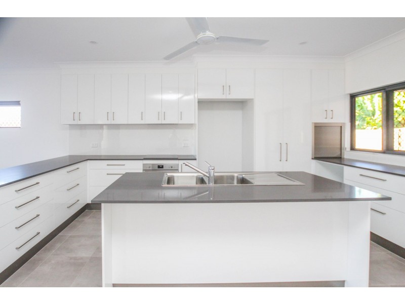 2 Oliver Close, Gordonvale QLD 4865