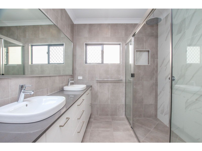 2 Oliver Close, Gordonvale QLD 4865