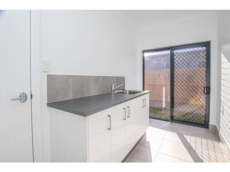 2 Oliver Close, Gordonvale QLD 4865