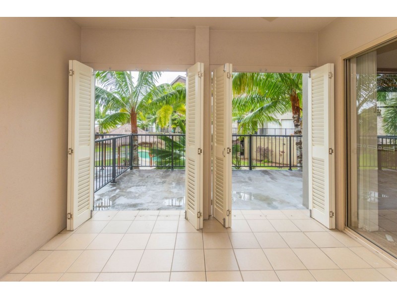 107/22-24 Ward Street, Mooroobool QLD 4870