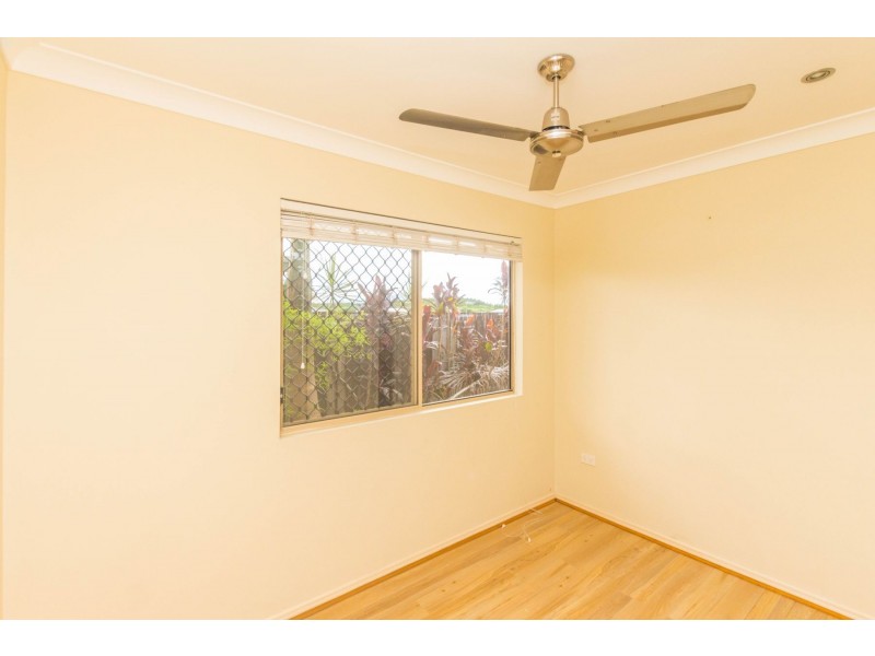 13 Sunrise Street, White Rock QLD 4868