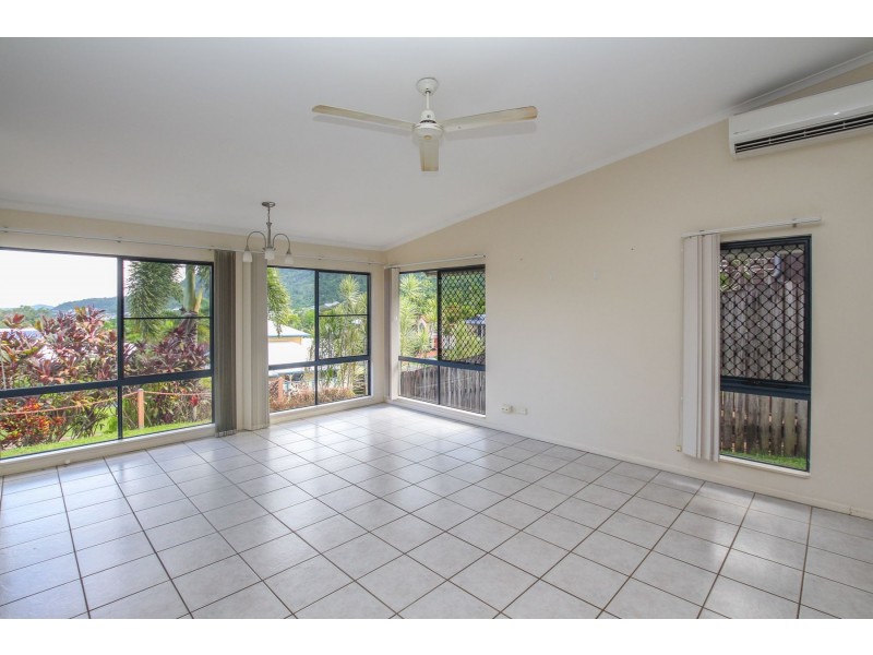 17 Barossa Close, Brinsmead QLD 4870