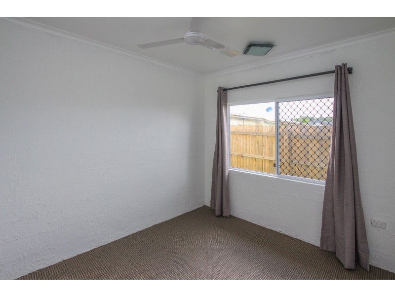 4 Thornton Court, White Rock QLD 4868
