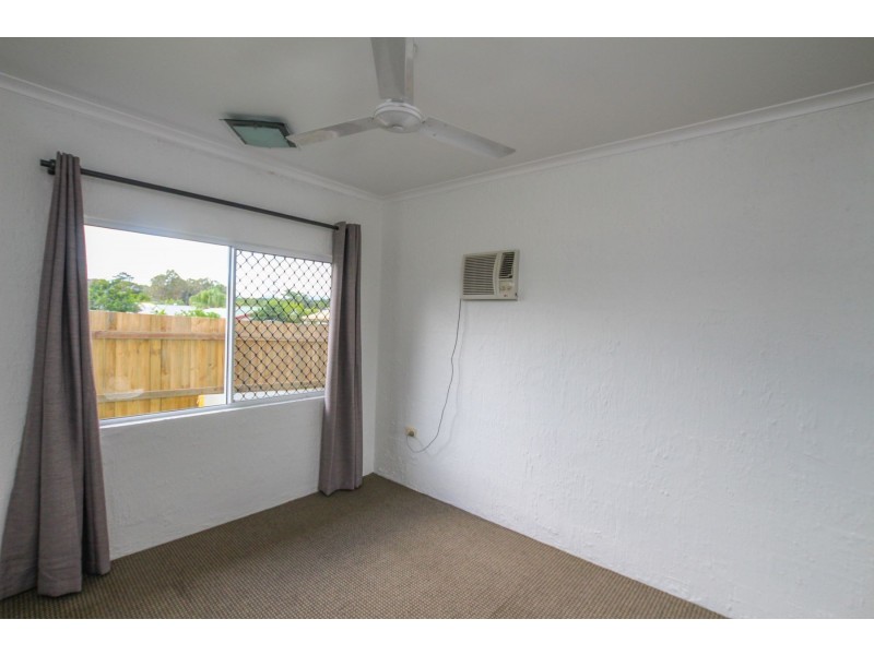 4 Thornton Court, White Rock QLD 4868