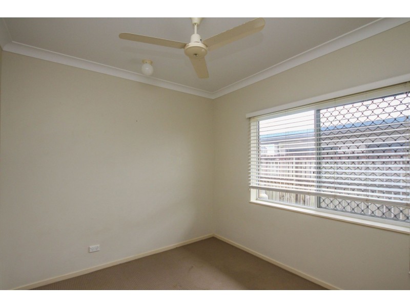 25 Colombia Street, White Rock QLD 4868