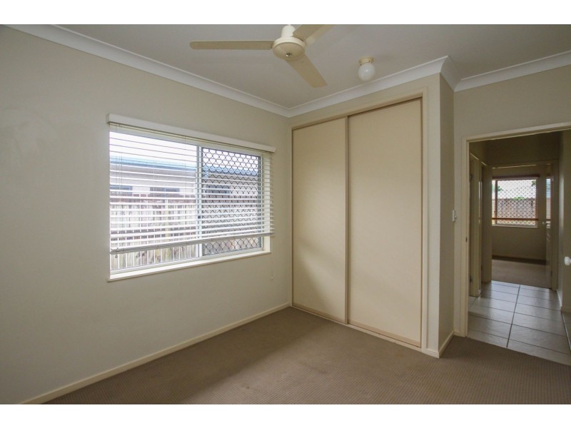 25 Colombia Street, White Rock QLD 4868