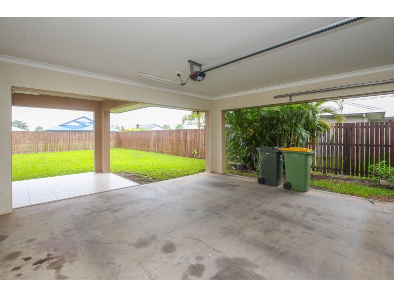 25 Colombia Street, White Rock QLD 4868